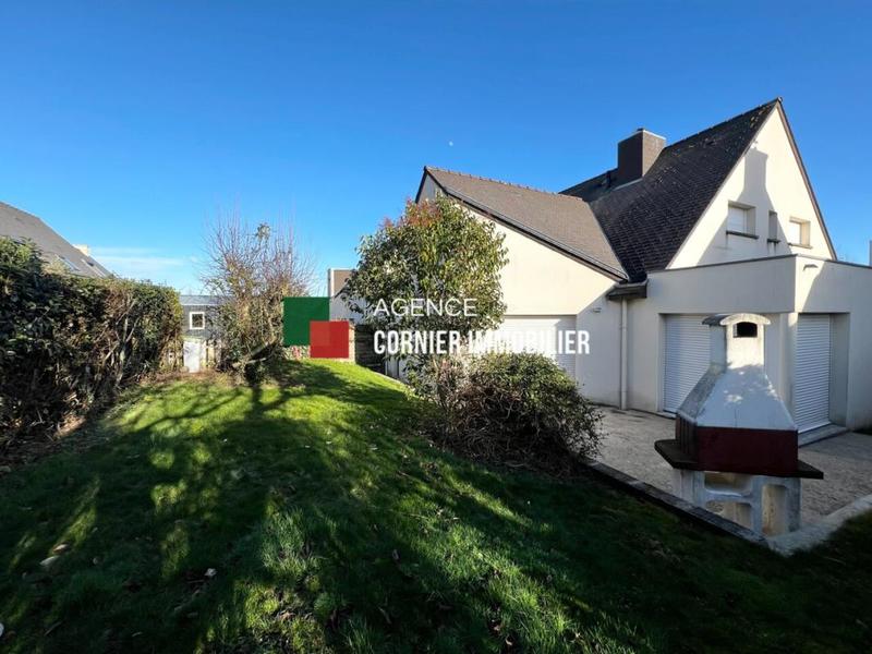 Pavillon - 134 m² - 7 pièces