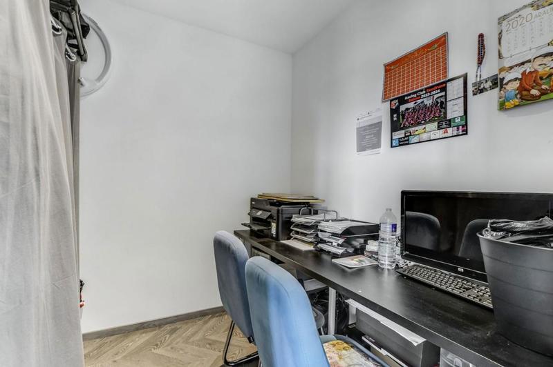 Maison - 145 m² - 5 pièces