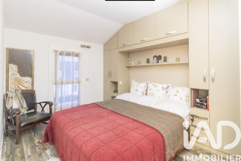 Maison - 81 m² - 5 pièces