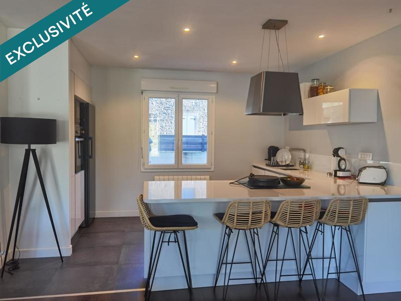 Maison de village - 154 m² - 8 pièces