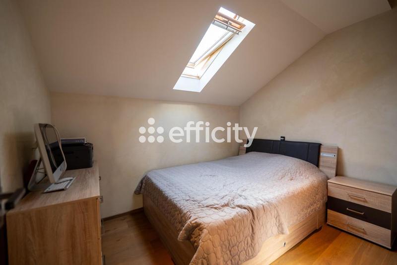 Pavillon - 175 m² - 6 pièces