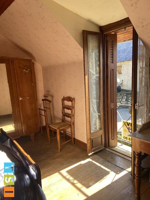 Maison - 98 m² - 5 pièces