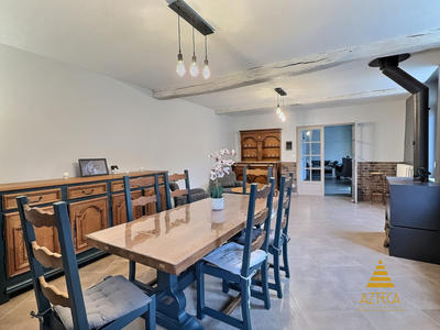 Maison - 176 m² - 8 pièces