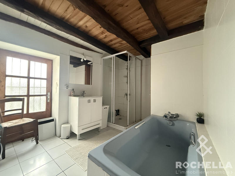 Maison ancienne - 97 m² - 4 pièces