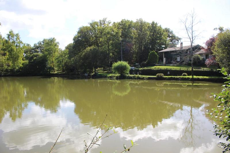 Maison - 200 m² - 10 pièces