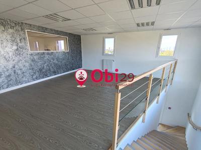 Bureau - 70 m² - 3 pièces