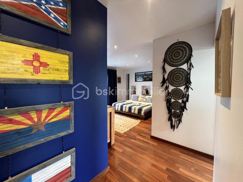 Propriété - 374 m² - 13 pièces