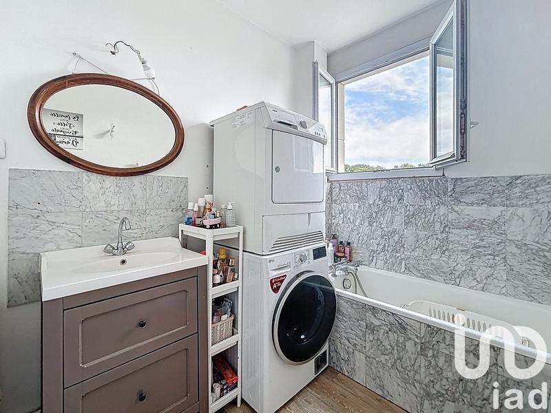 Appartement - 80 m² - 3 pièces