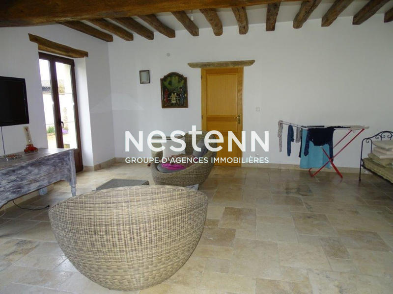 Maison - 211 m² - 7 pièces