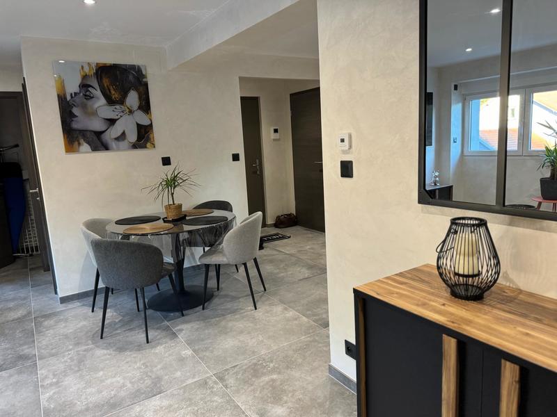 Appartement - 110 m² - 3 pièces