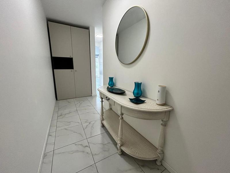 Appartement - 96 m² - 3 pièces