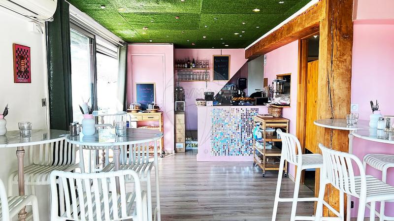 Immeuble - 73 m² - 3 pièces