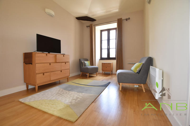 Maison - 305 m² - 8 pièces