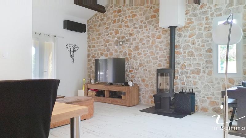 Maison - 140 m² - 5 pièces