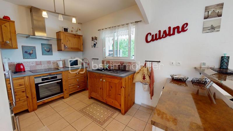 Maison - 81 m² - 4 pièces