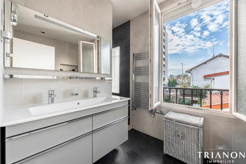 Château - 144 m² - 7 pièces