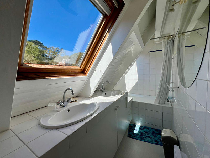 Appartement - 90 m² - 6 pièces