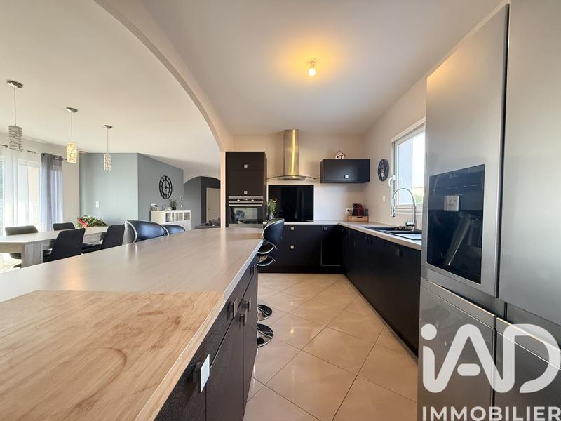 Maison - 165 m² - 4 pièces