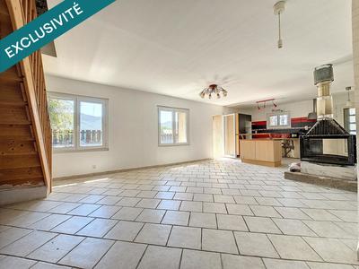 Maison - 143 m² - 5 pièces
