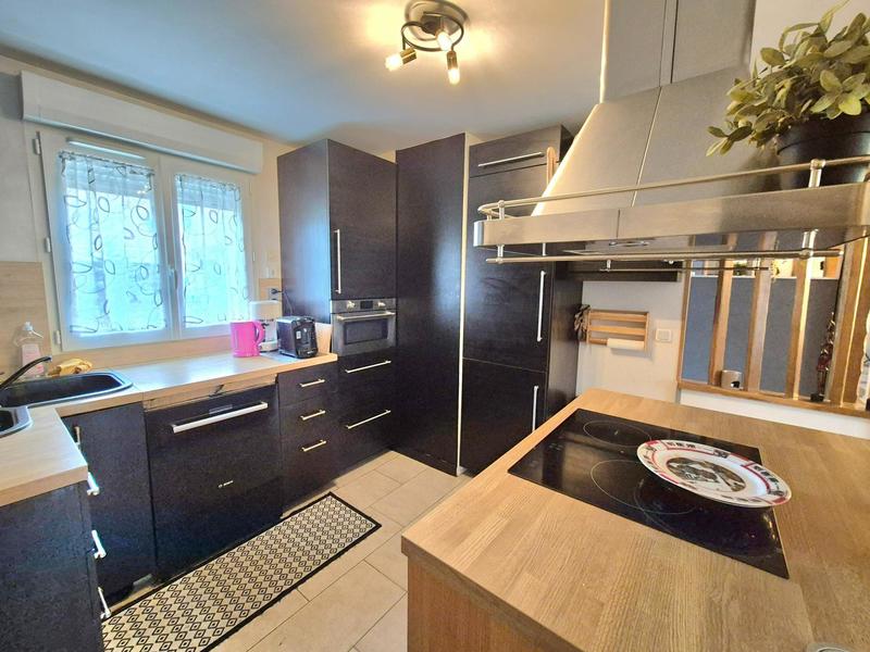 Maison - 108 m² - 5 pièces