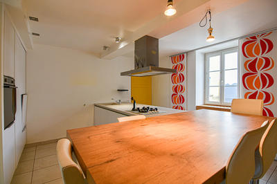 Maison de village - 180 m² - 6 pièces