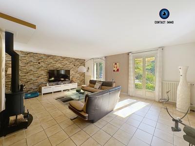 Maison ancienne - 158 m² - 7 pièces