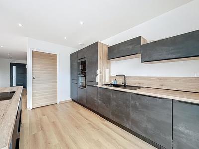 Maison - 141 m² - 5 pièces