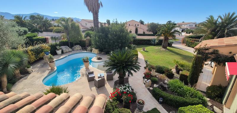 Villa - 208 m² - 7 pièces