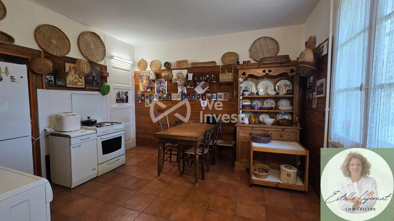 Maison ancienne - 322 m² - 12 pièces