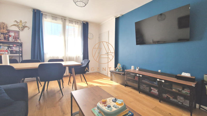 Maison - 134 m² - 7 pièces