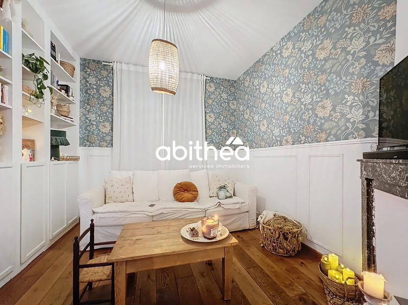 Maison - 102 m² - 5 pièces