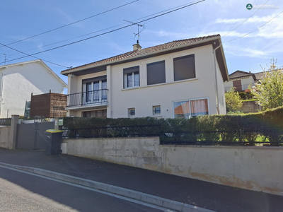Maison - 120 m² - 4 pièces
