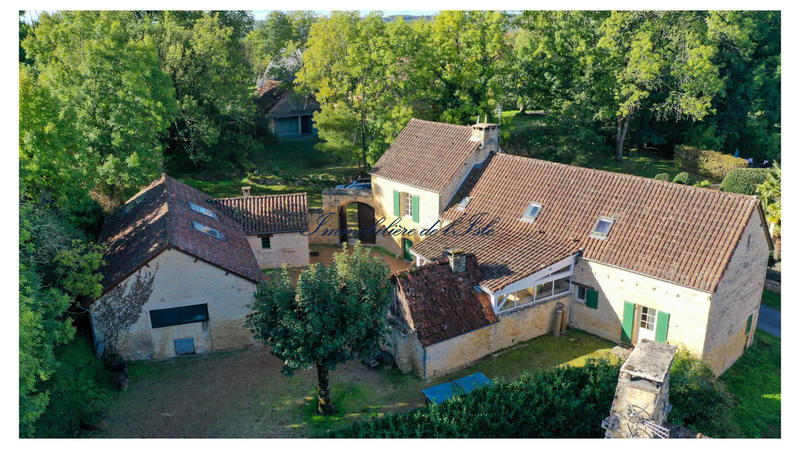 Maison - 145 m² - 6 pièces