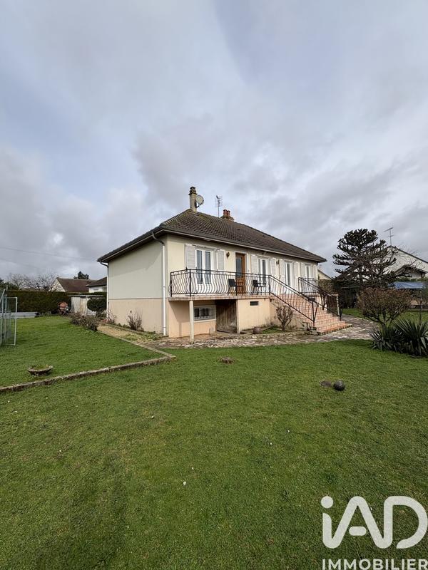 Maison - 182 m² - 7 pièces