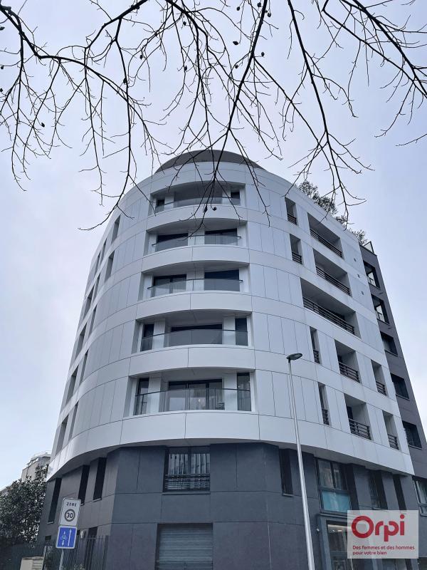 Appartement - 87 m² - 4 pièces