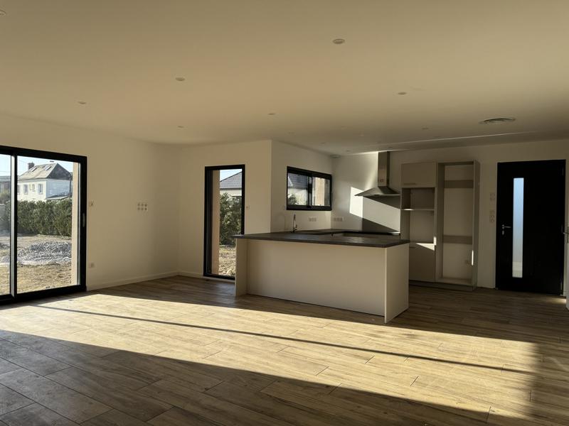 Maison - 120 m² - 5 pièces