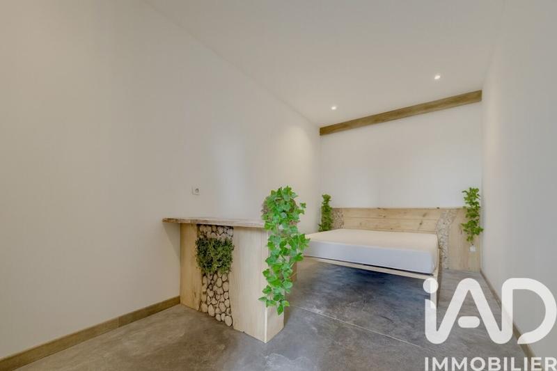 Maison - 140 m² - 1 pièce