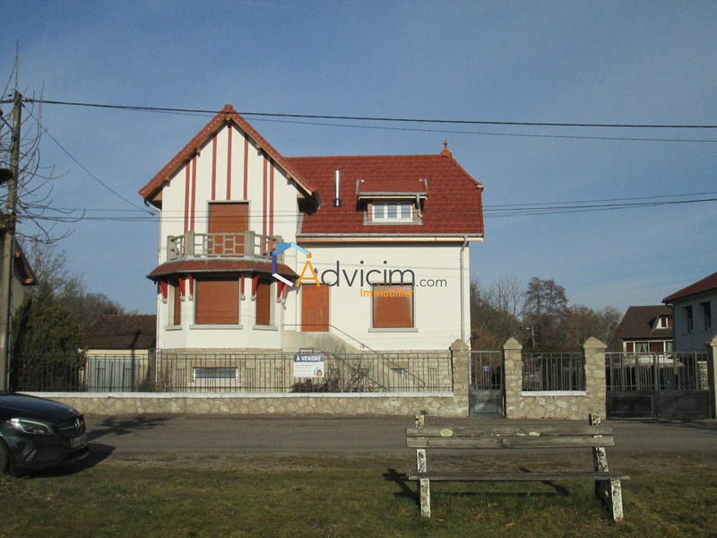 Maison - 142 m² - 7 pièces