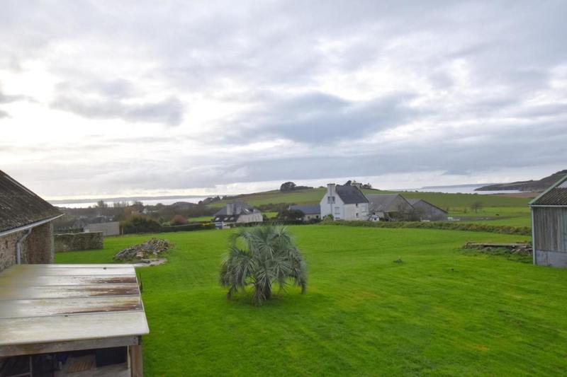 Maison - 220 m² - 6 pièces