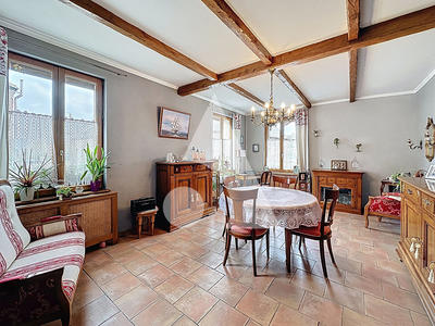 Maison - 156 m² - 6 pièces