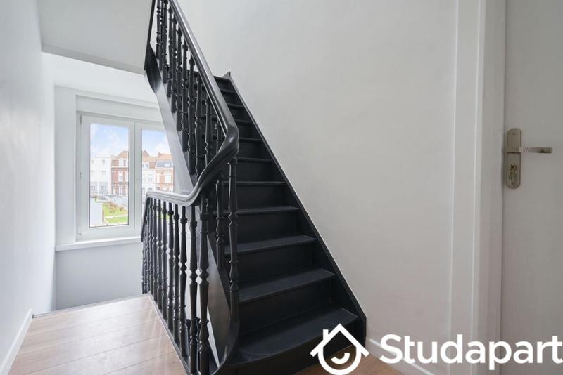 Chambre - 12 m² - 1 pièce