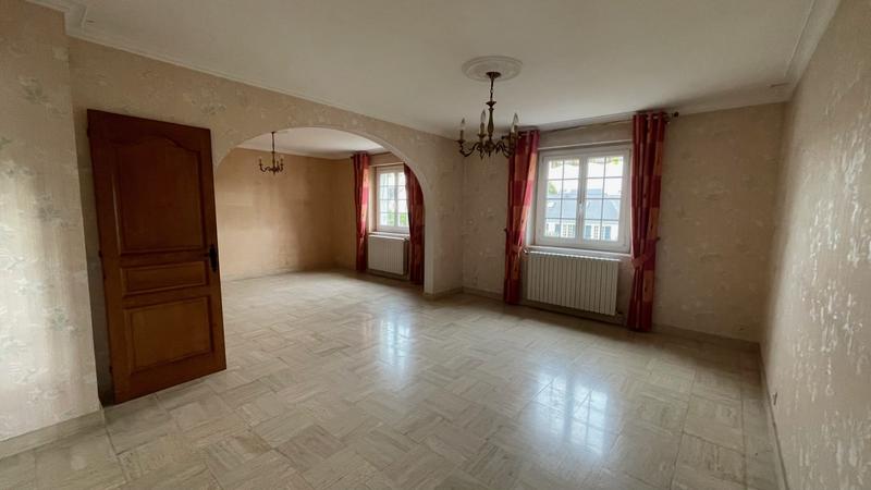 Maison - 142 m² - 7 pièces