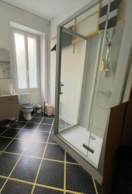 Appartement ancien - 95 m² - 5 pièces