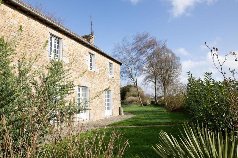 Maison - 160 m² - 8 pièces