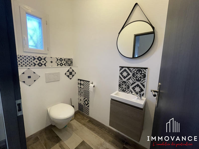 Villa - 210 m² - 6 pièces