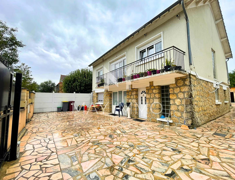 Maison - 175 m² - 7 pièces