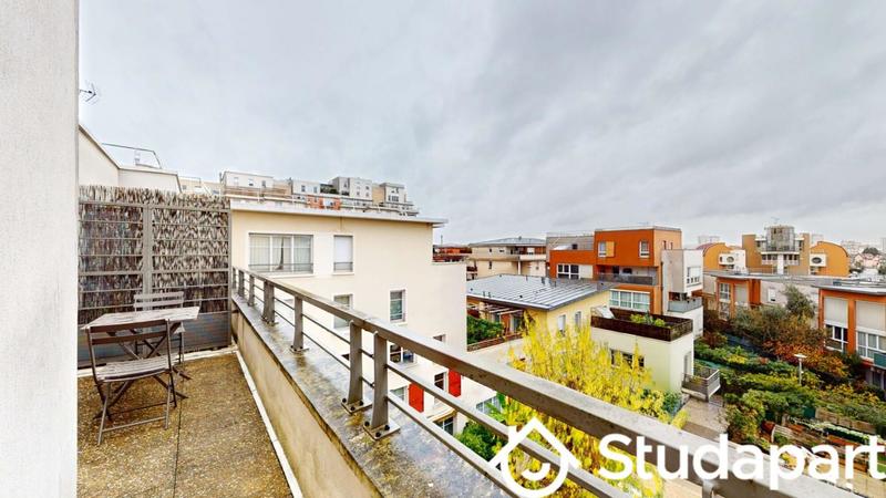 Chambre - 10 m² - 1 pièce