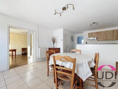 Maison - 135 m² - 5 pièces