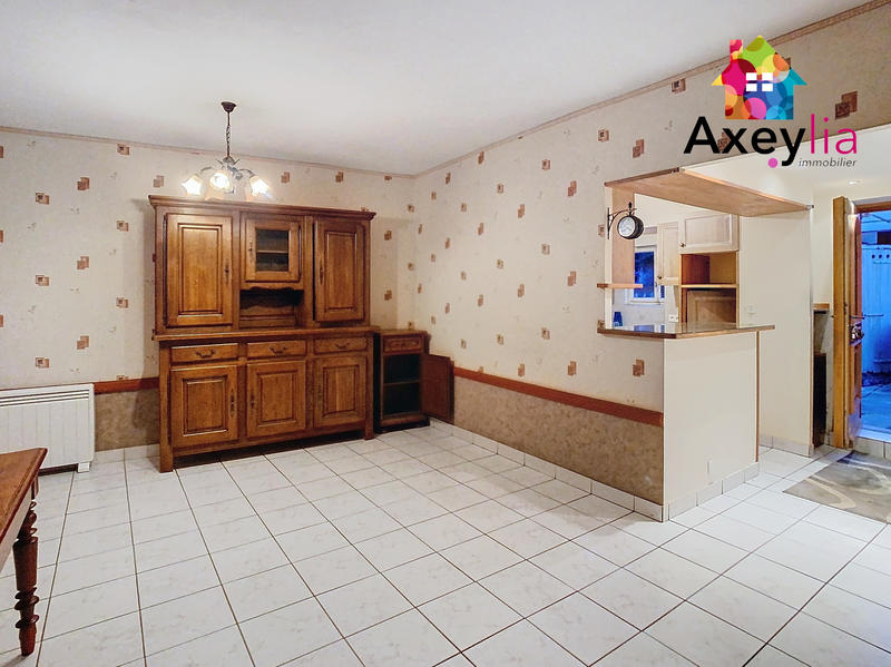 Maison - 157 m² - 8 pièces