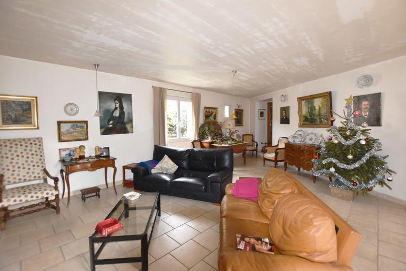 Villa - 214 m² - 7 pièces